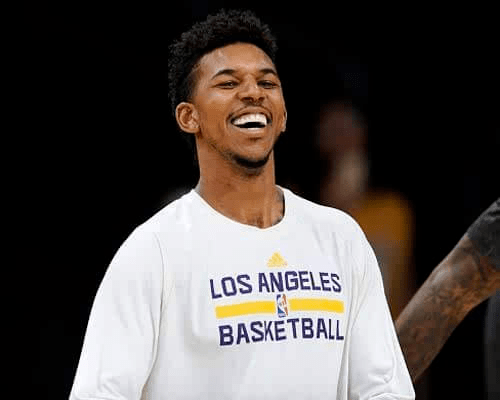 意甲战报：诺顿-库菲制胜，乌迪内斯1-2热那亚（意甲快讯：诺顿-库菲一锤定音，热那亚2-1击败乌迪内斯）