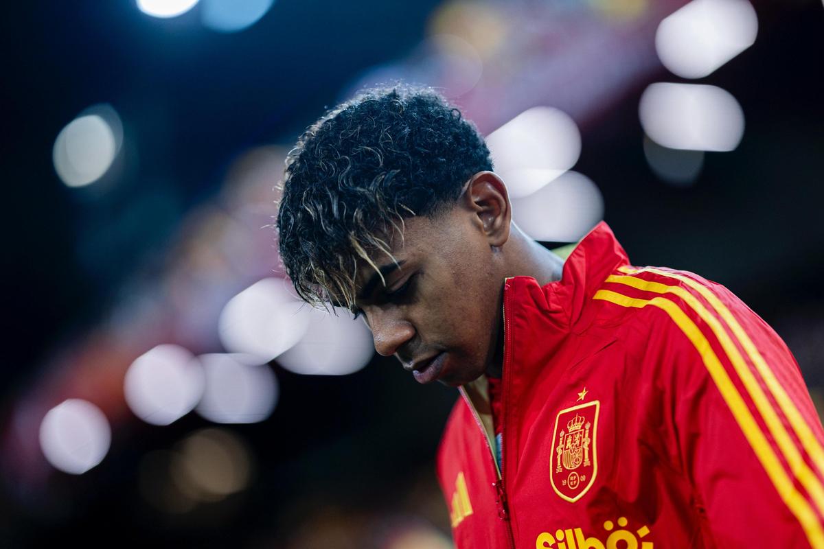 贝尔戈米盛赞法布雷加斯：他从不踢0-0的比赛，执教理念正确（贝尔戈米称赞法布雷加斯：拒绝0-0，他的执教思路是对的）