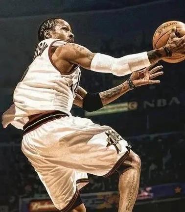 罗马诺：阿莫林坚持留下齐尔克泽；梅努向往租借加盟那不勒斯（罗马诺：阿莫林铁心挽留齐尔克泽，梅努盼租借赴那不勒斯）