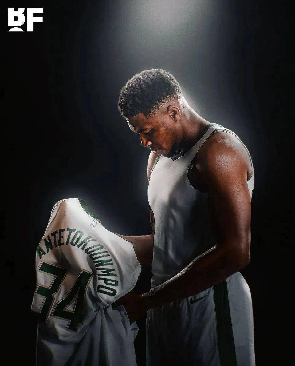 姆巴佩本赛季各项赛事已打入7粒点球，为五大联赛球员最多（姆巴佩本季各项赛事罚进7粒点球，领跑五大联赛球员）