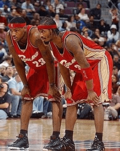 西甲：巴萨4-1大胜瓦伦西亚（西甲：巴萨4比1轻取瓦伦西亚）