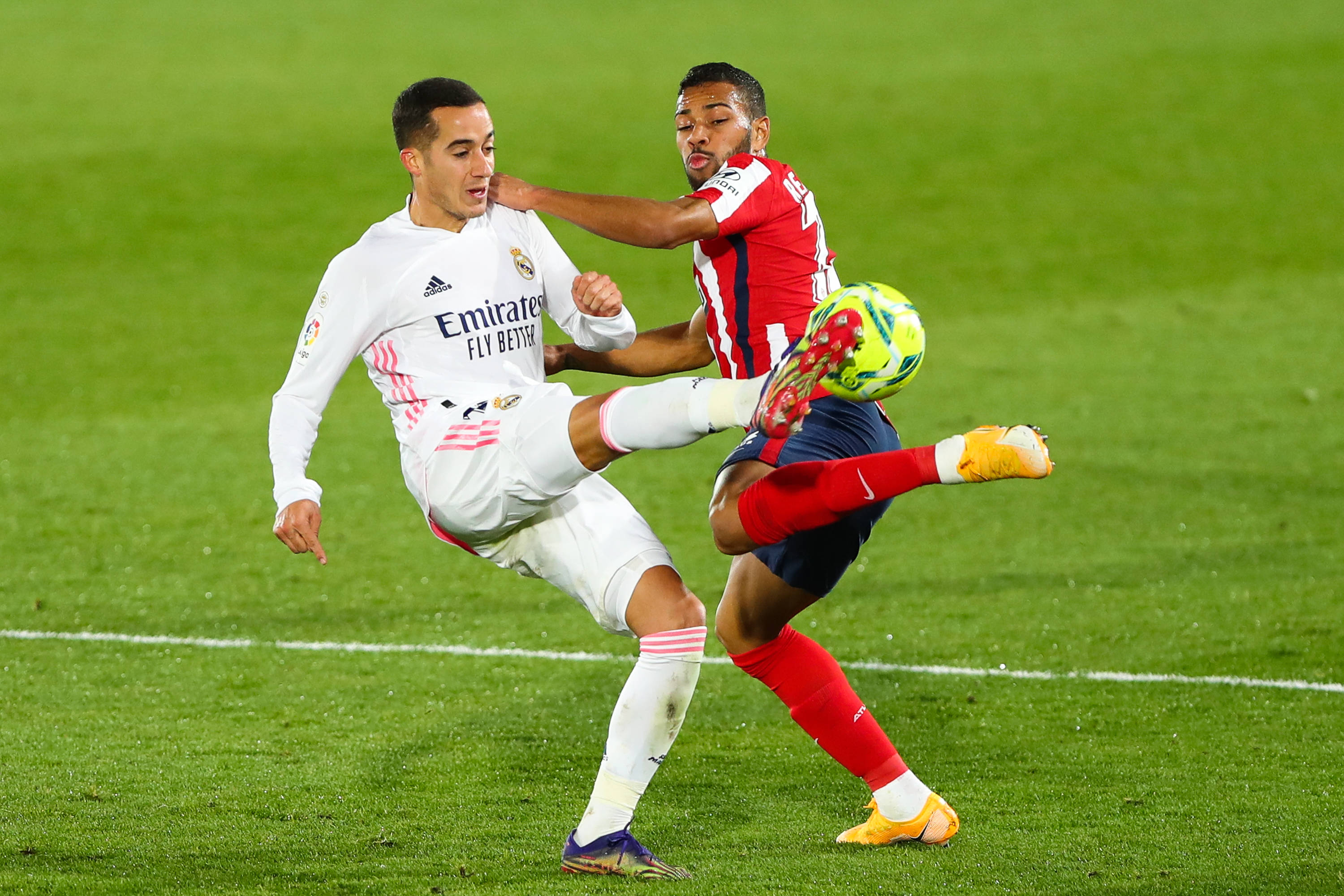 永不言弃，李可赛后社媒：我们将团结一心，战至终章（绝不放弃！李可赛后社媒：众志成城，拼到最后一刻）