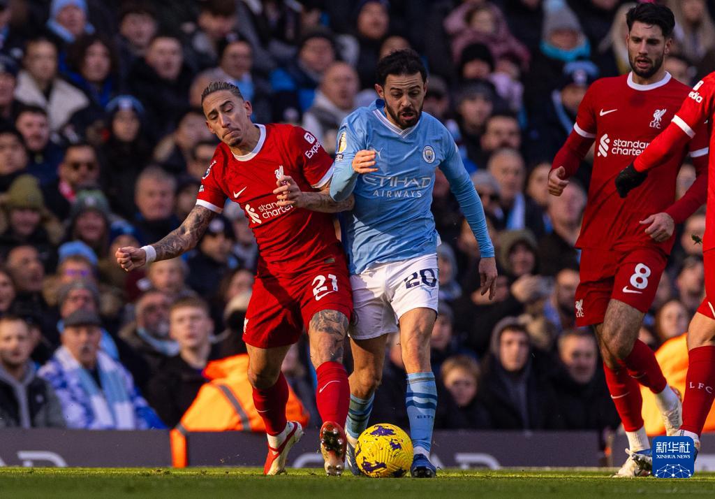 为冰雪赴一座城丨解锁冬日限定快乐（向雪而行赴一城丨开启冬日限定欢愉）